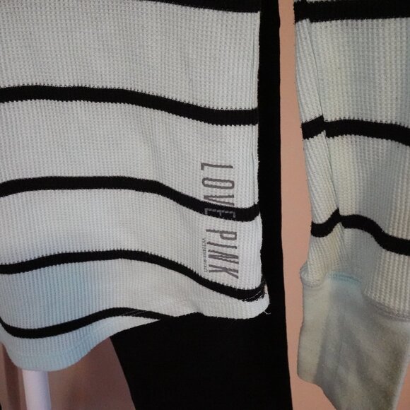 Victoria Secret PINK Striped Mint Thermal Size Small - Picture 3 of 5